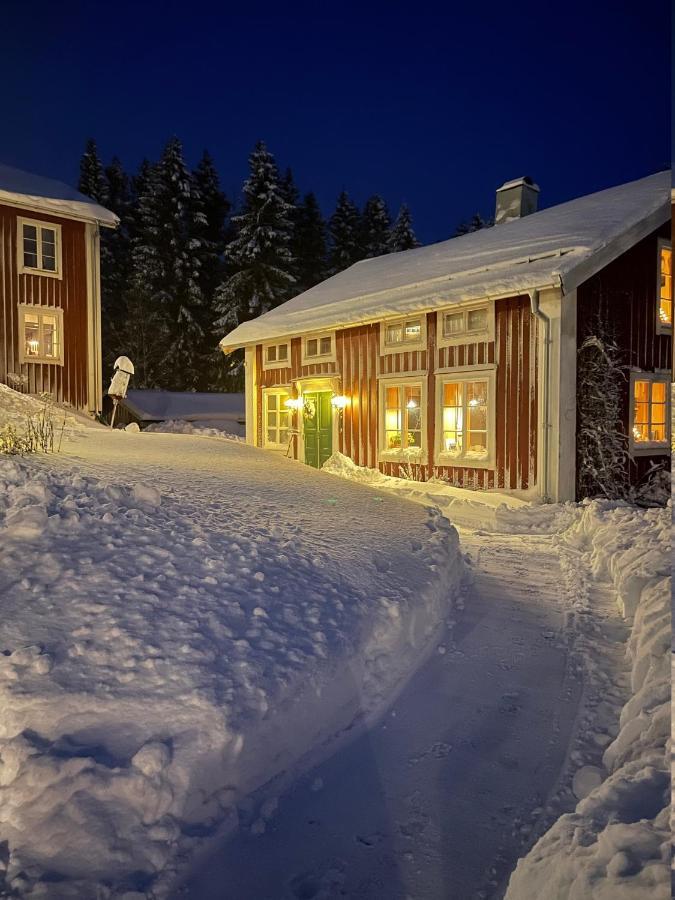 Nordingrå Pelle Abergsgardenヴィラ エクステリア 写真